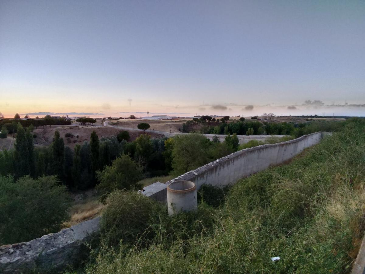 Alojamiento Turistico Carvi Arévalo Exteriör bild